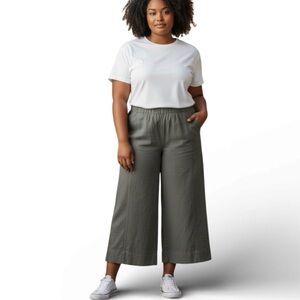 C&C California 100% Lyocell Light Khaki Wide Leg Pants Pockets High Rise Lrg EUC